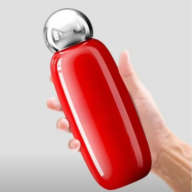 Thermos cup, thermos cup, coffee, and accompanying cup when you go out.