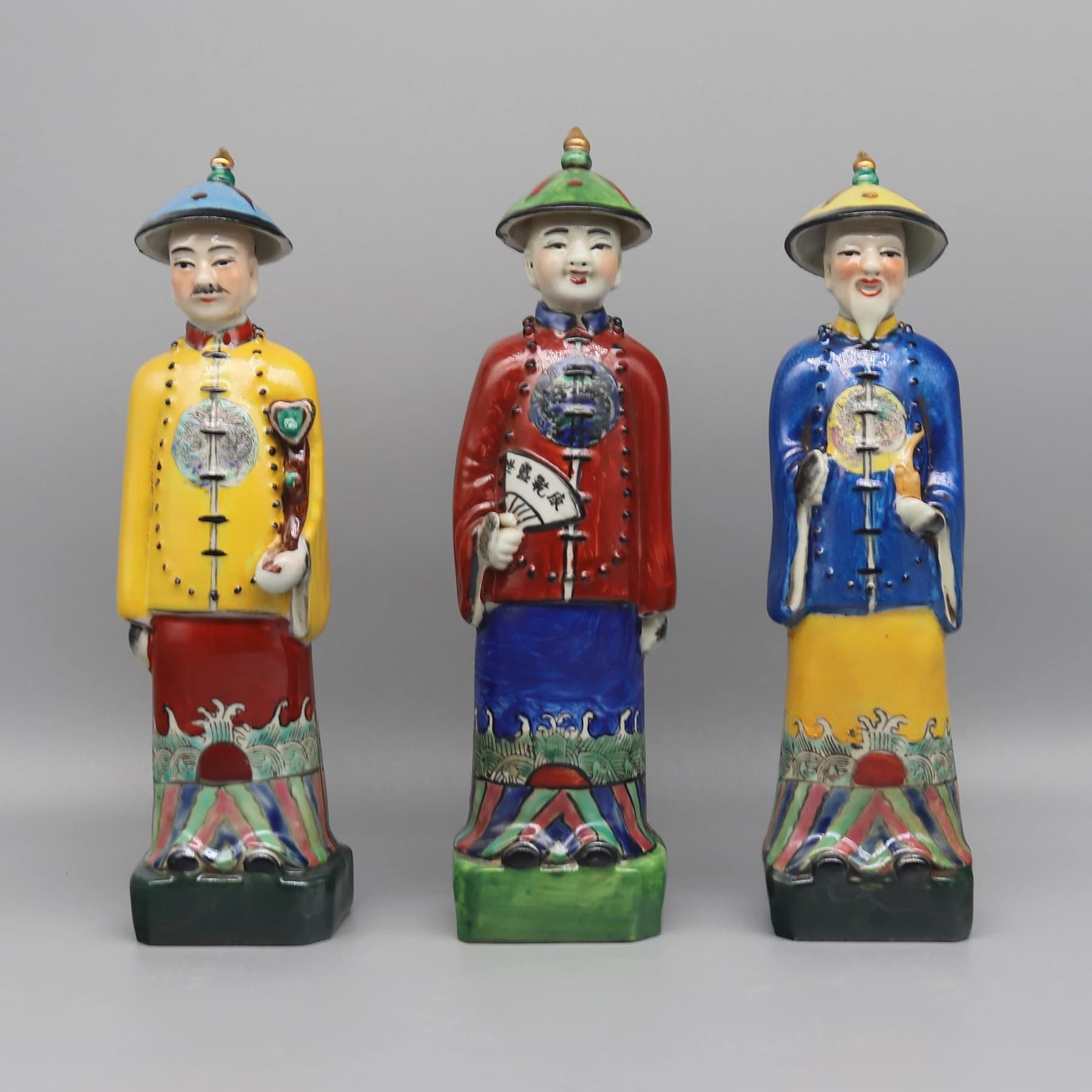 Ceramic Chinese Qing Dynasty Emperor Statue, Hand Painted Porcelain Figurine, Table Accessory
