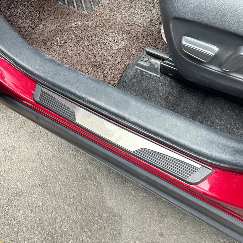 For Volkswagen VW Jetta Vento 2011-2025 Stainless Welcome Kick Pedal Protector Door Sill Guards Scuff Plate Trim Car Accessories