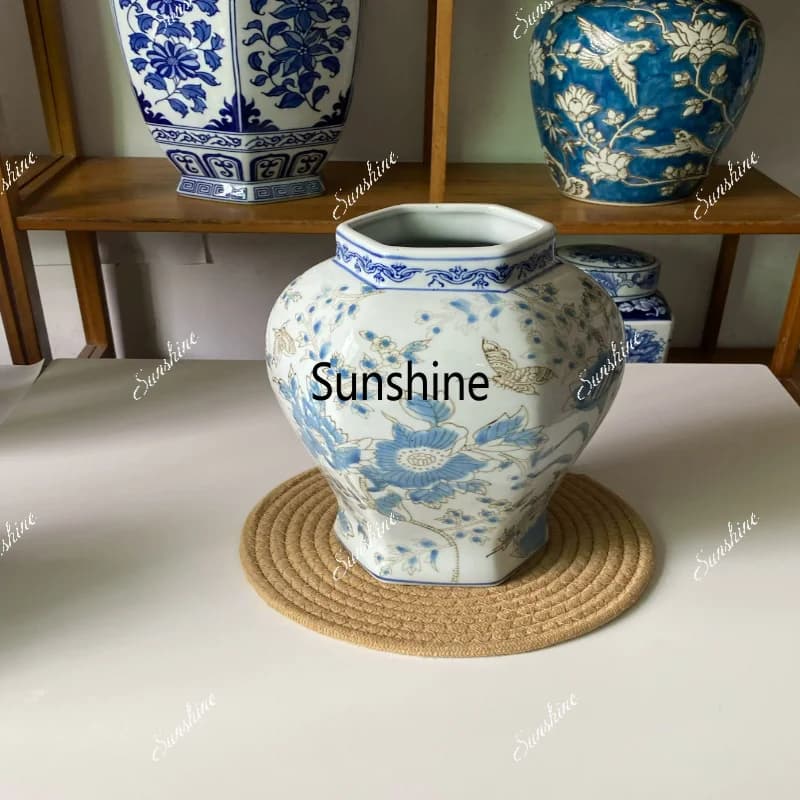 High-end retro ceramic new Chinese living room TV cabinet flower arrangement entrance ornament