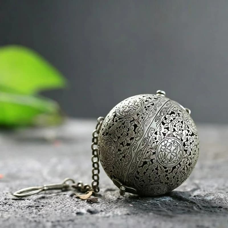 Little Fairy/exquisite Workmanship White Copper Hollow Spherical Incense Burner Creative Desk Home Decoration Tea Pet Crafts