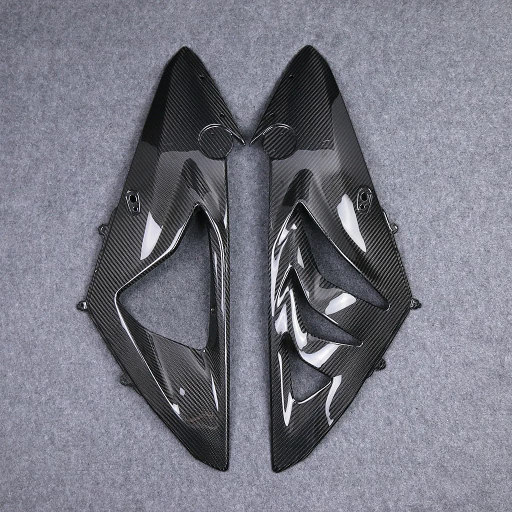 High Quality Carbon fiber front large side panel motorcycle modification compatible for  S1000RR/HP4