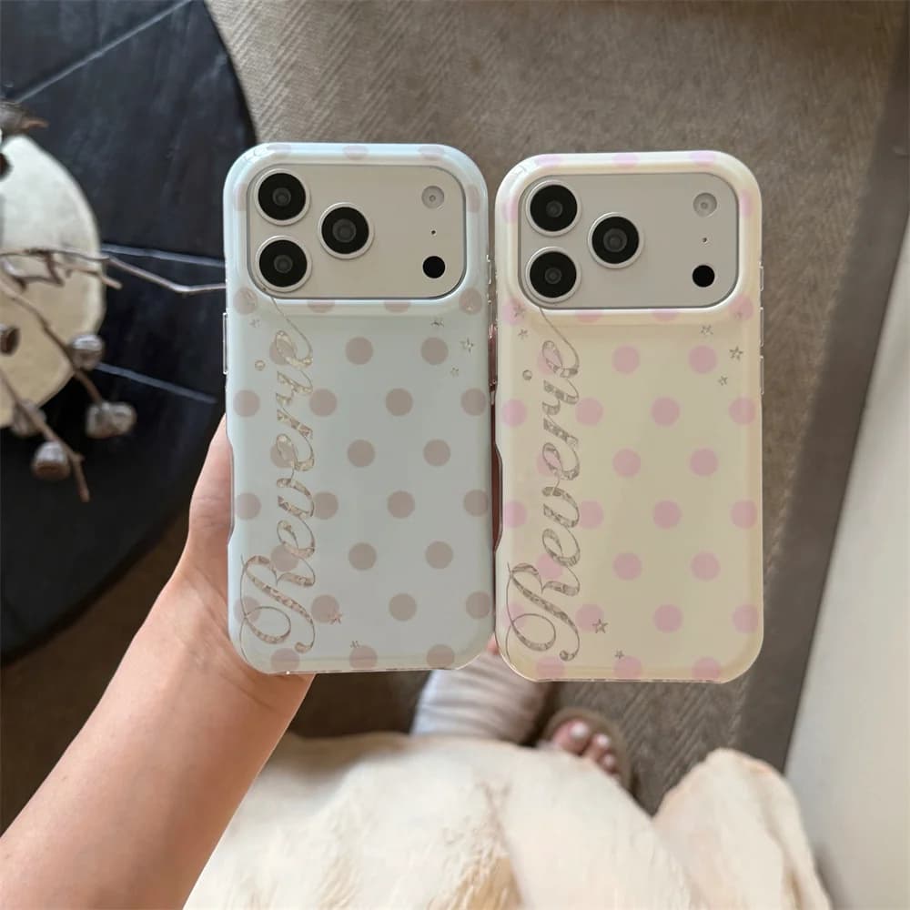 New INS Polka Dot Reverie Cursive Letter Phone Case For iPhone 15 16 17 Pro Max Sweet Retro Star Detail Anti‑Drop Phone Shell