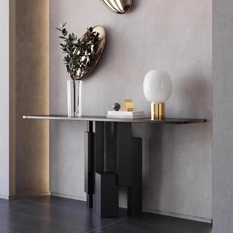 LH entry is opposite the door, the entrance table is light luxury, the entrance table is against