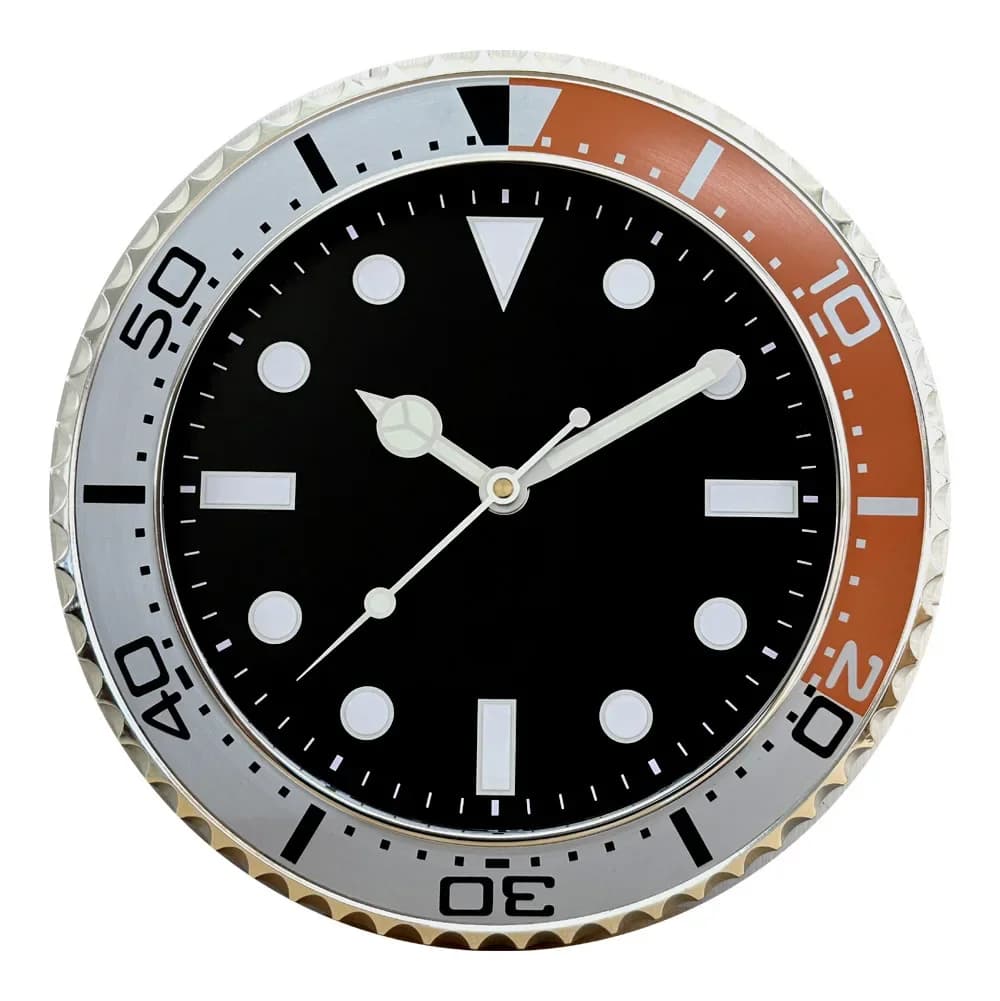 Silent Famous Creative Water Ghost Wall Role Watch Luxury Silent Quartz Luminous Wall Watches New Modern Design Role Wall Clocks