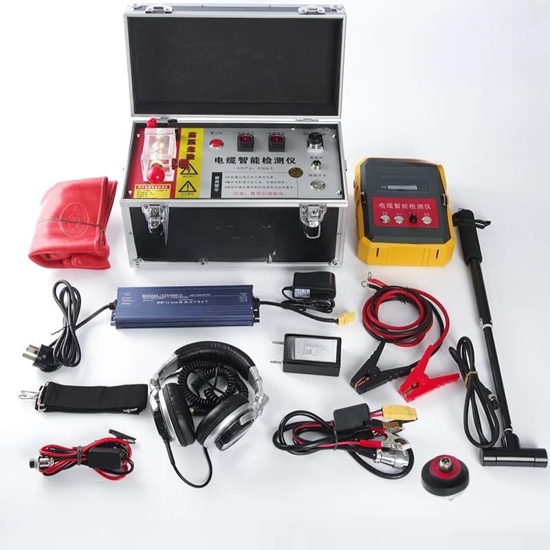 Intelligent detector, anti-interference line patrol acoustic and magnetic synchronous high voltage pulse