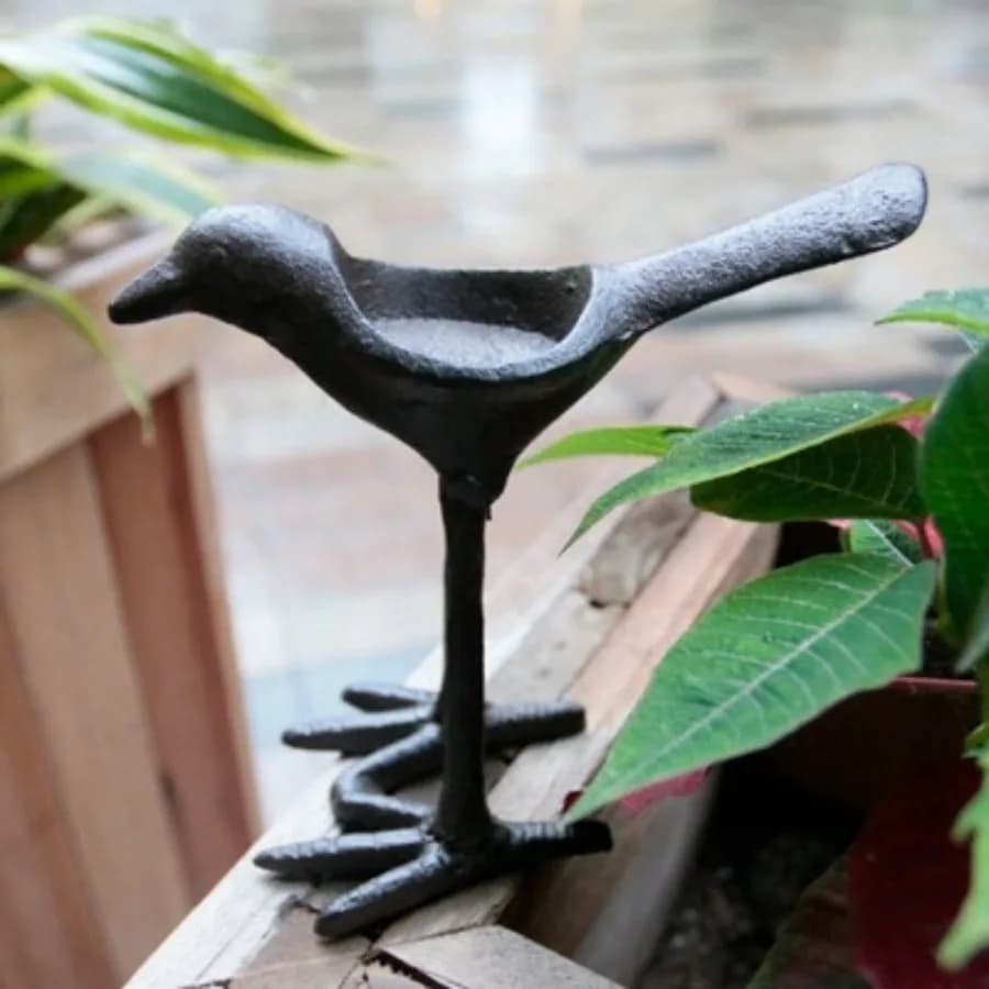 1Pc Cast Iron Country Creative Dinner Candlestick Retro Decoration Oil Lamp Outdoor Old Props Bird Home Decor