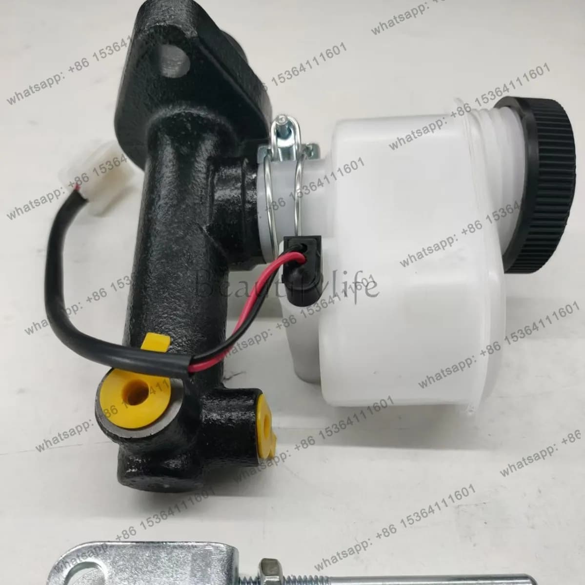 TOOL  Master cylinder for FD28-F14C FD35-F14C 28/3 91346-30300