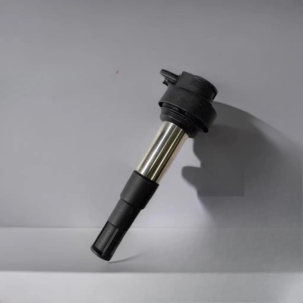 Applicable to for BMWs G310GS G310R ignitions coils, high voltage coil 14-19 years