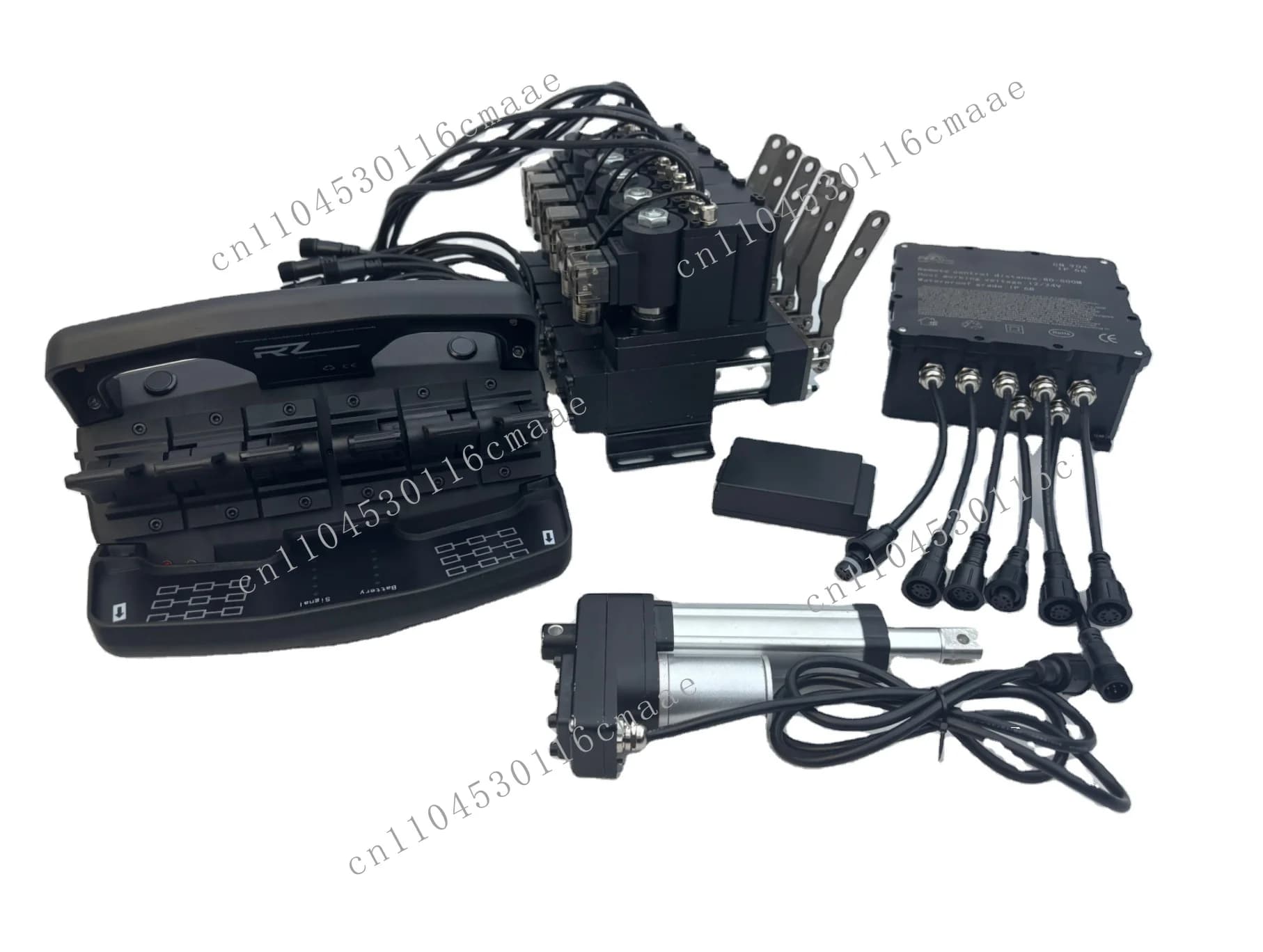 6-Channel wireless remote control with electromagnetic clutch configuration for truck cranes