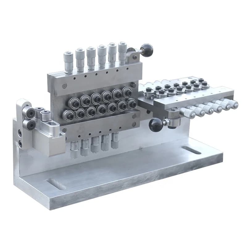 Stable Running Iron Manual Pre-straightener Precision Wire Straightening Machine for 0.2-0.5mm Diameter Easy to Operate