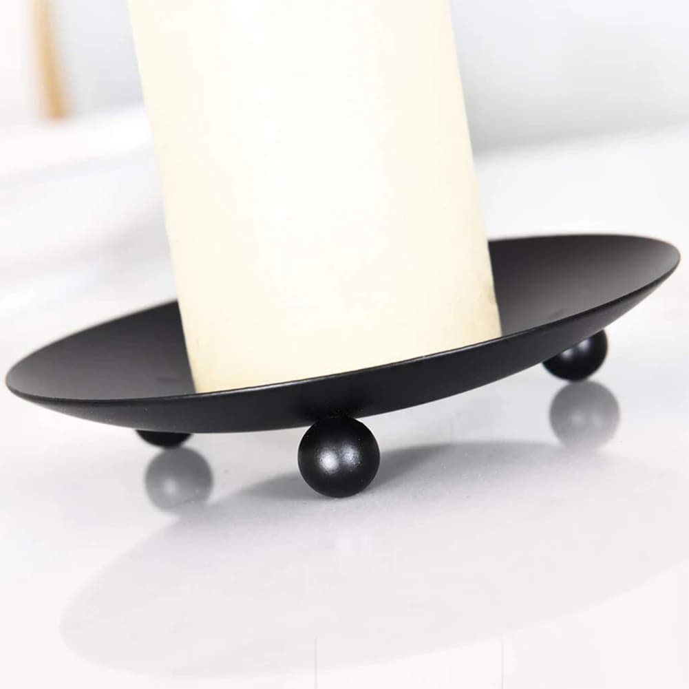 Decorative Iron Plate Candle Holder Set of for 2 for Pillar Candles Metal Candle Stands to Enhance Home and Event Decoration