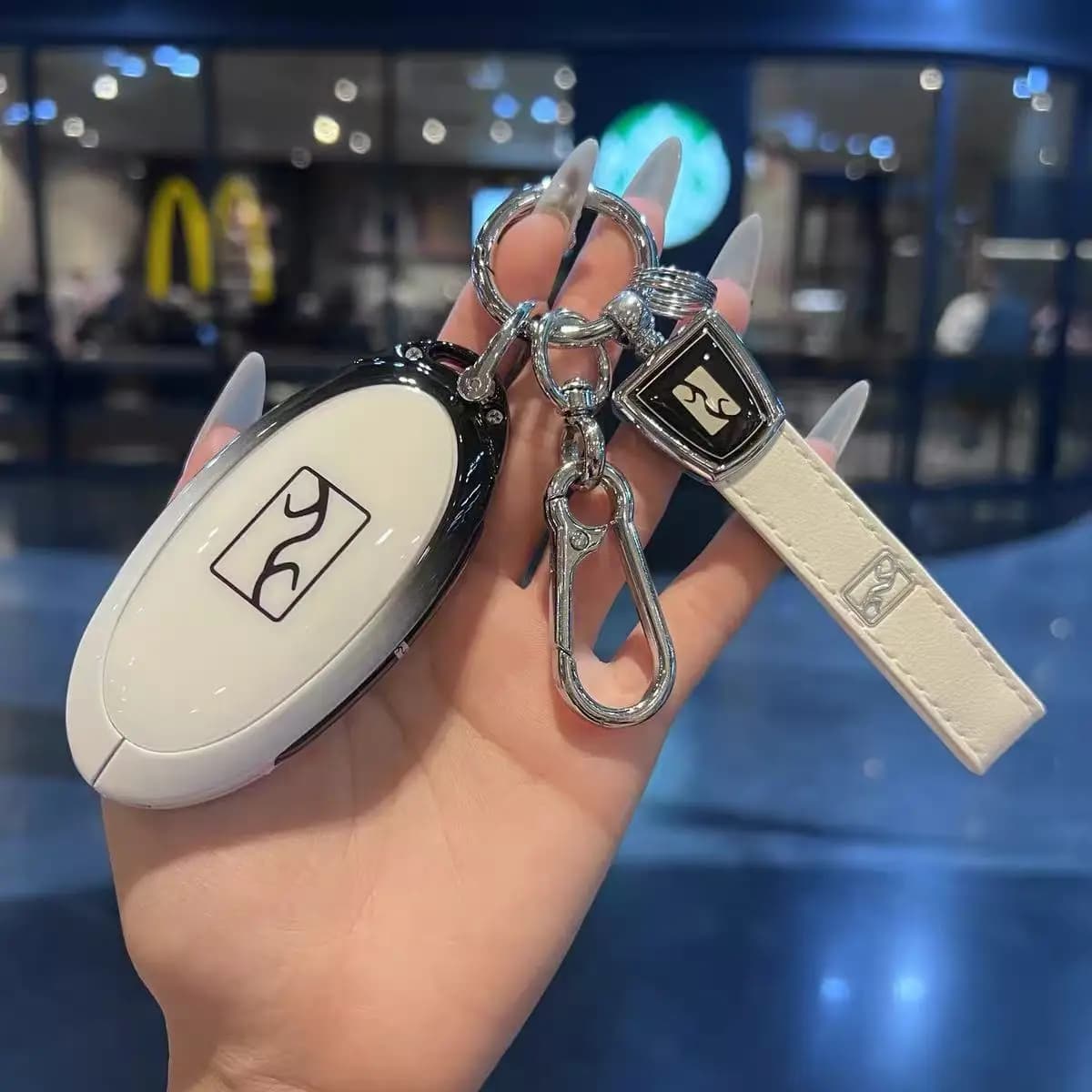 Zinc Alloy Car Key Case Cover Bag Chain Shell Protector Fob Holder for BYD Yangwang U7 U8L U8 U9 2026 Accessories
