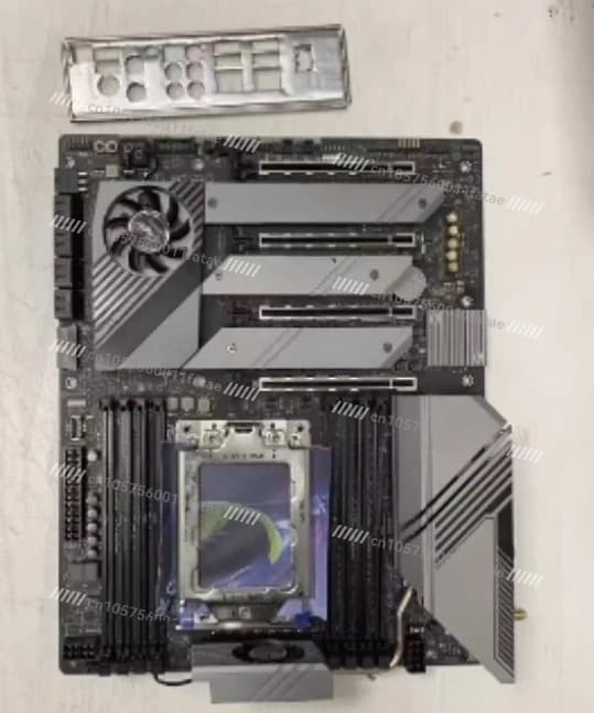 TRX40 Main Board Supports 3960X/3970X/3990X, not new