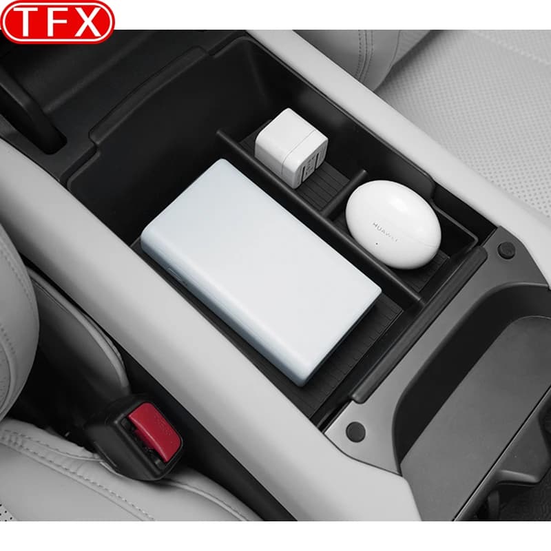 For BYD Leopard Titanium 3 2025 Car Armrest Box Storage Box Central Control Refrigerator Interior Storage Box Auto Accessories