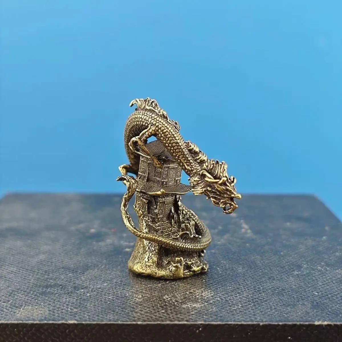 Pure Copper Dragon Statue Mini Ancient Architecture Micro Landscape Decoration Chinese Feng Shui Tea Pet Ornament Gift