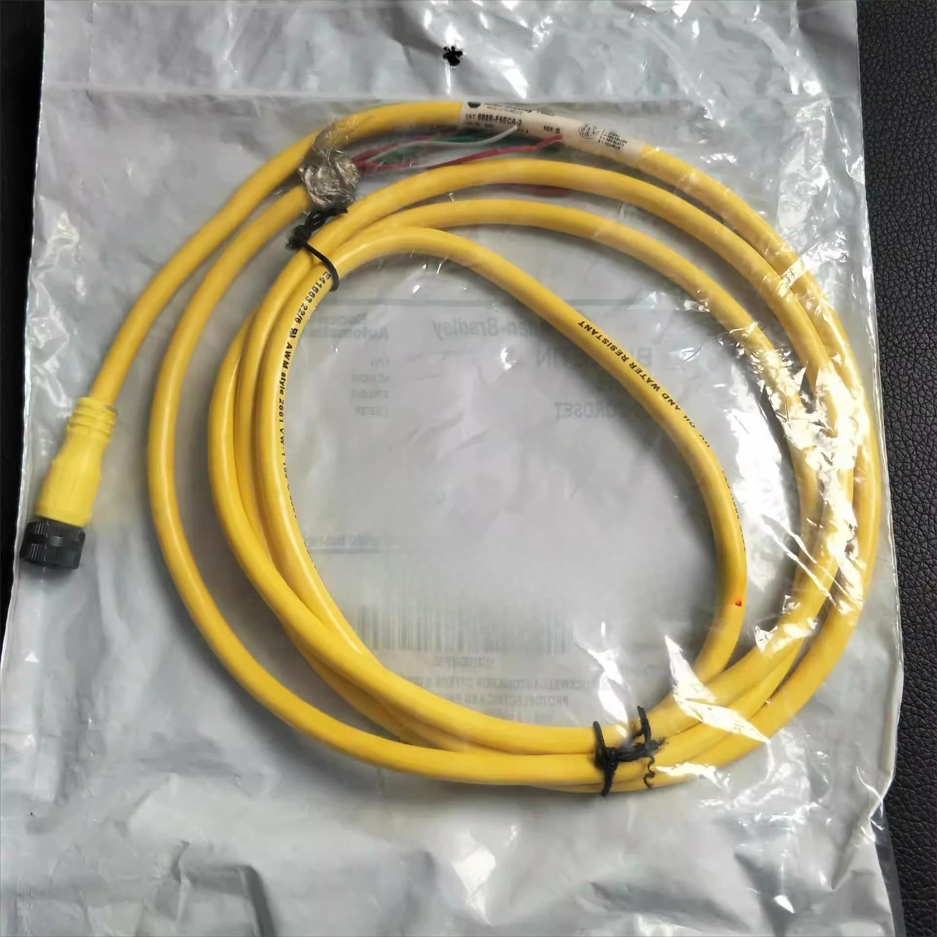 A-B sensor 889R-F6ECA-2 cable