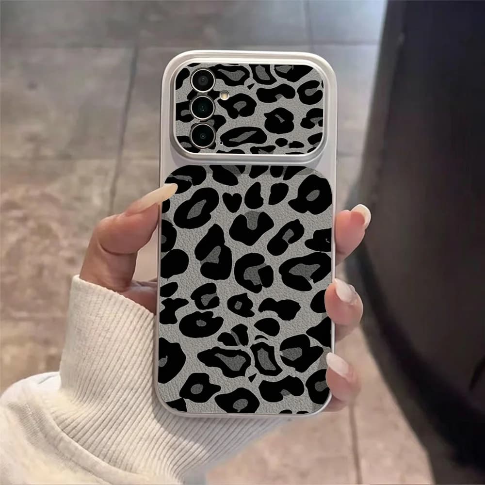 Full-screen Leopard Print Phone Case for Samsung A57 A37 S26 S25 S24 S23 S25 Ultra FE S26 Plus A56 A55 A54 A53 A36 Lychee Case