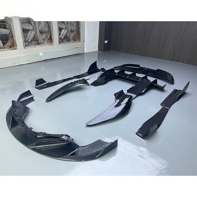 Premium Car Accessories High Quality Dry Carbon Fiber Bodykit 720S To Rryft Style Body Kit Front Diffuser Lip Rear Durable
