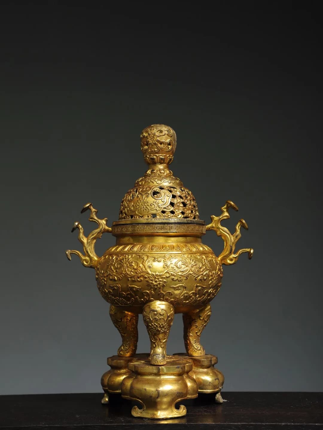 12"Tibetan Temple Collection Old Bronze Cinnabar Gilded Dragon Statue Dragon texture Ganoderma EarThree legged incense burner