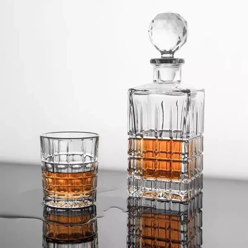 Crystal glass whiskey cup foreign wine cup, home creative simple wine set