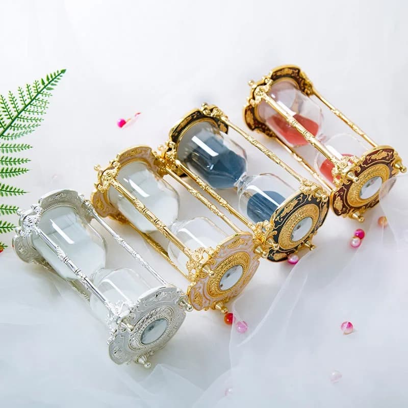 Vintage Metal Glass Hourglass Timer 15 Minutes Hourglass Timer Used for Home Decoration Kitchen Wedding Valentine's Day Gifts