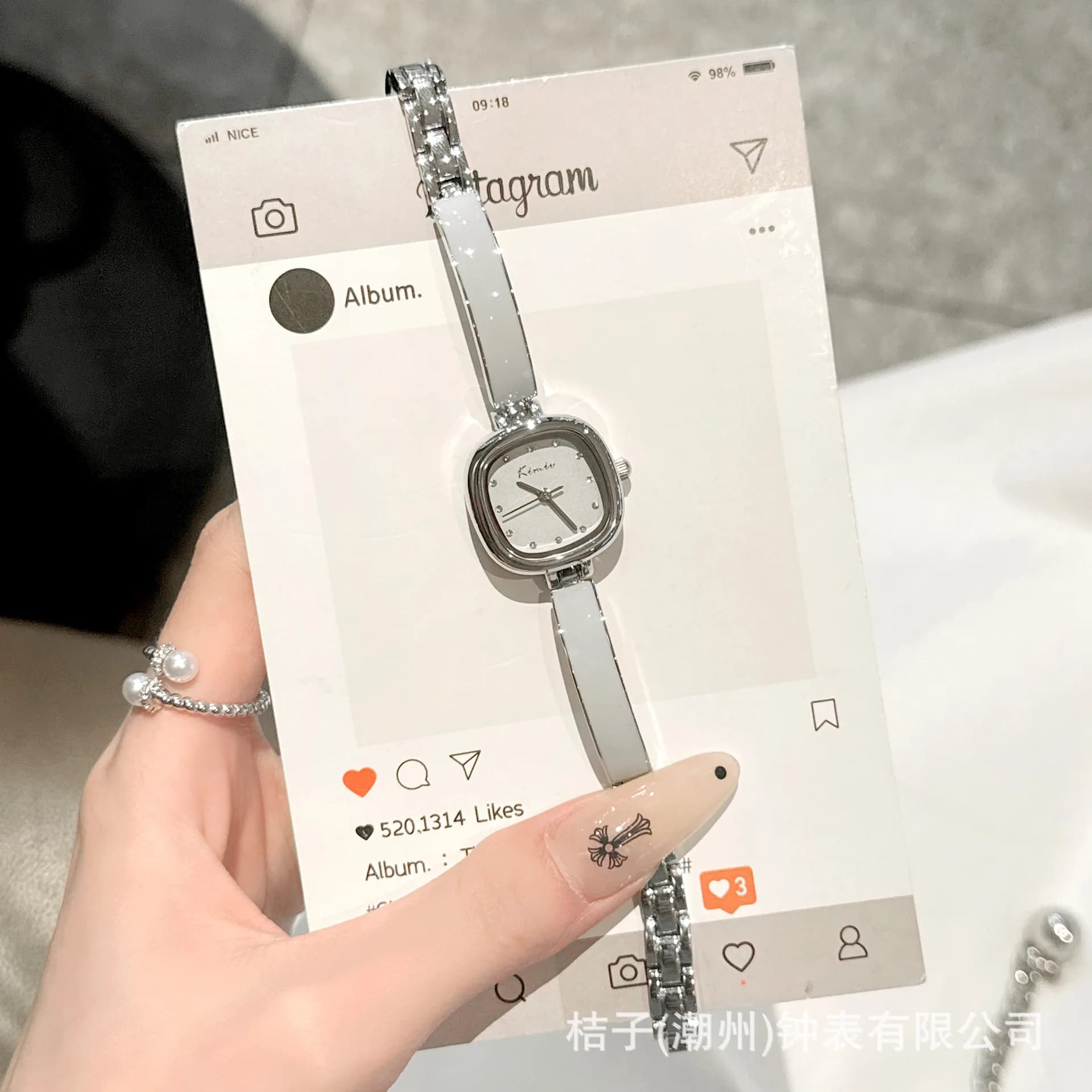 ZF Women's Watch: Exquisite, Compact, Simple, Small Square Shape, Bracelet-Style Wristwatch