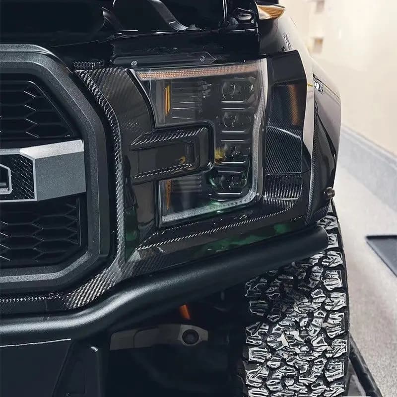 Suitable for 17-20 Raptor modified carbon fiber eyebrows, fiber steering wheel c
