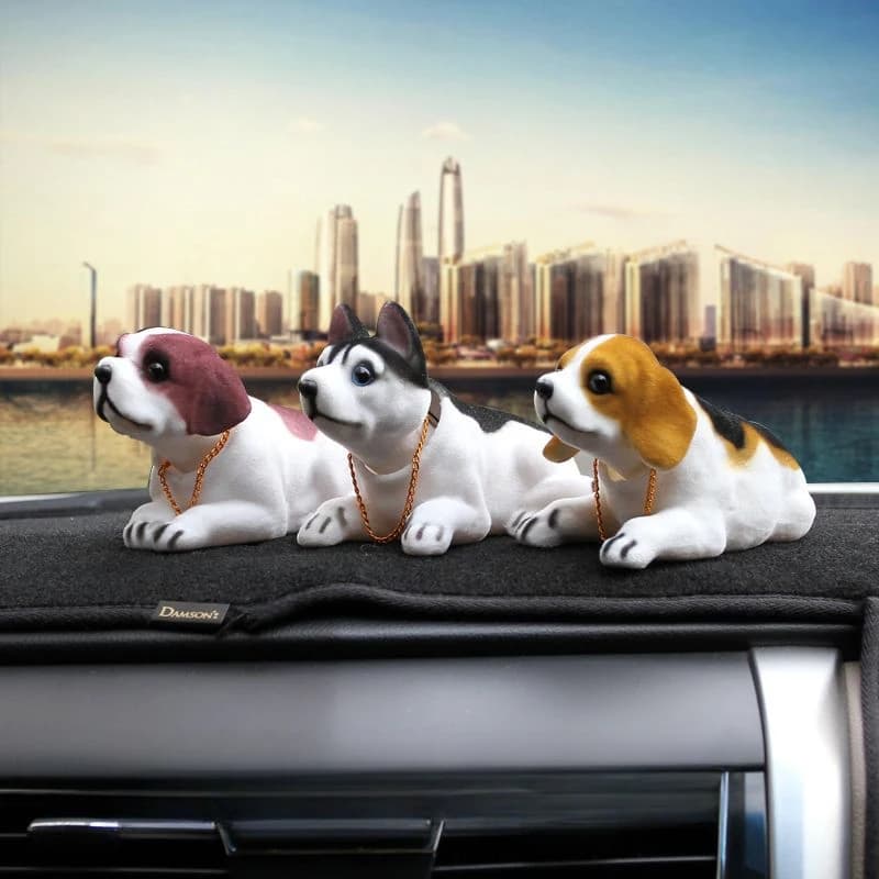 Cute Shaking Head Dog Car Ornament Cartoon Bobblehead Puppy Dashboard Decor Universal Auto Center Interior Accessories