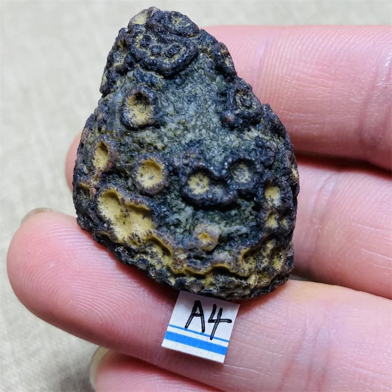 Natural Raw Gobi Agate CAhakra Stone Healing Aquarium Ornaments