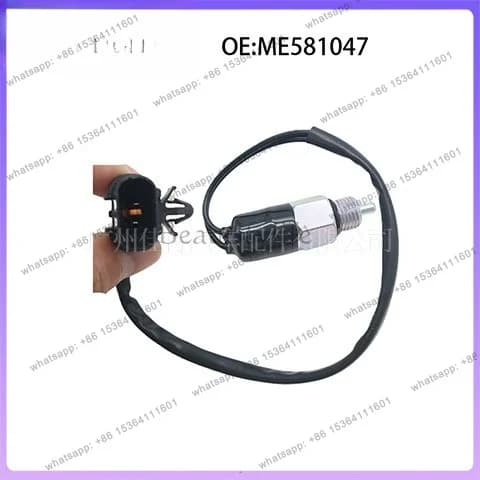 FOOL ME581047 Suitable for 1990-2006 auto parts spot reversing light switch