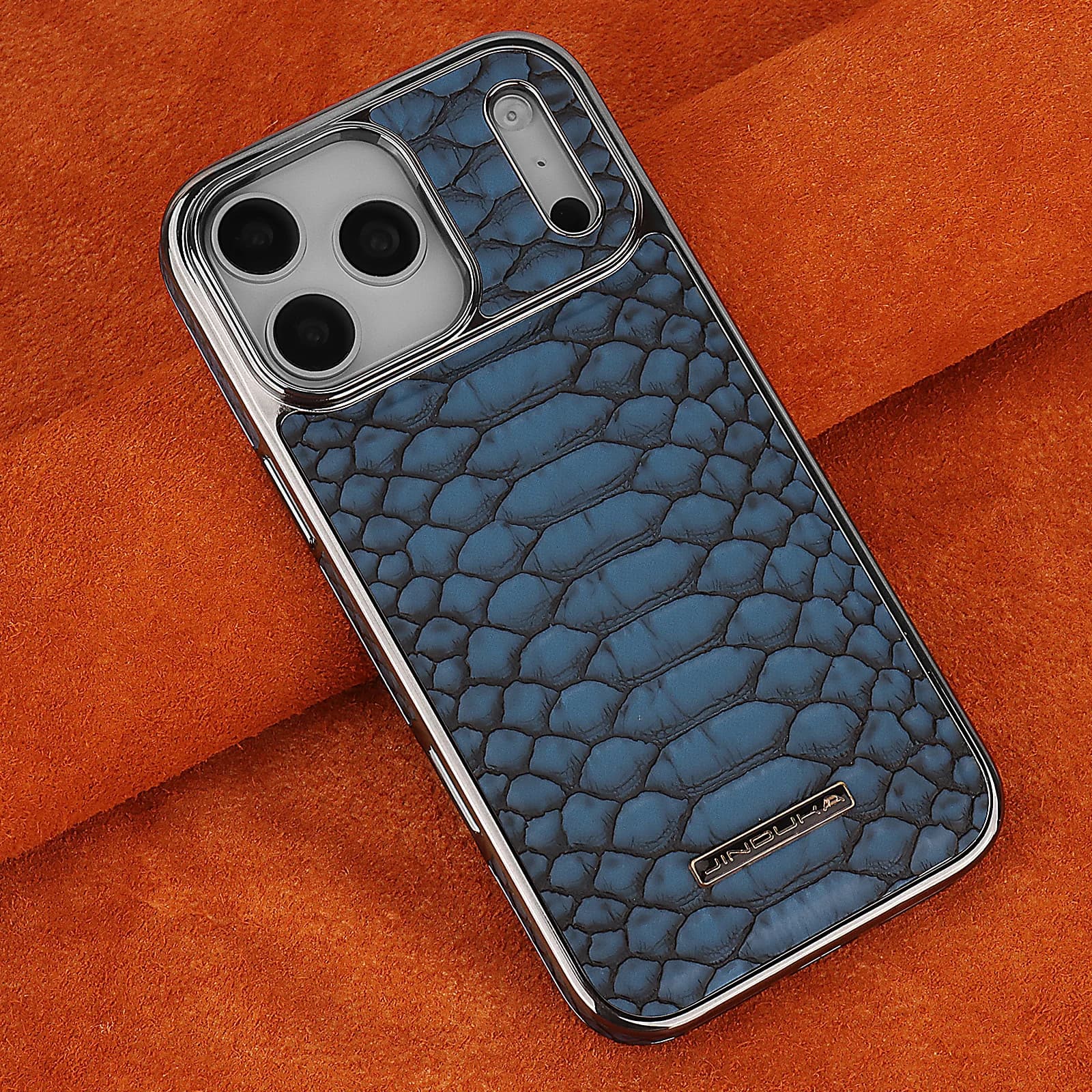 Premium Anti-Slip Faux Snakeskin Phone Case For iPhone 17 Pro Max Air 16 Plus 15 14 13 Cover High Quality Electroplating Shell