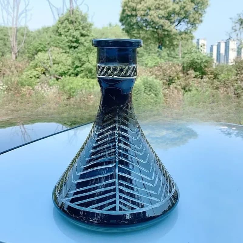 Crystal glass cigarette pot, hookah bottle water.