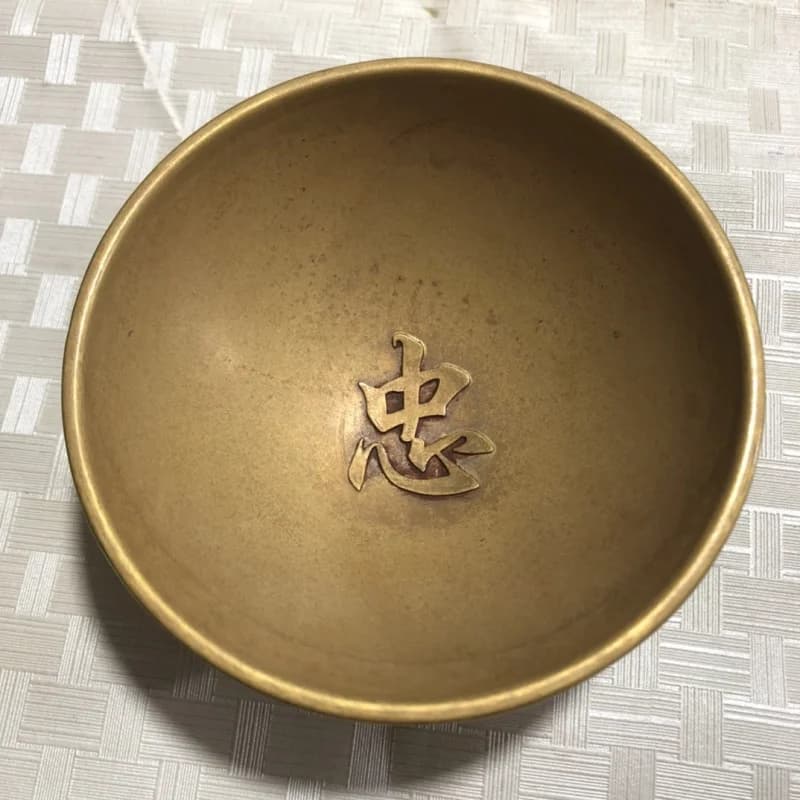 Cultural Revolution small copper , brass , Red Travel crafts, high-relief bronze bowl with a great leader's head, decora