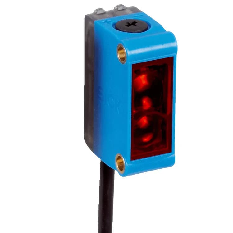 P4214  photoelectric sensor G10 series  background suppression PNP output brand new original GTB10-P4214