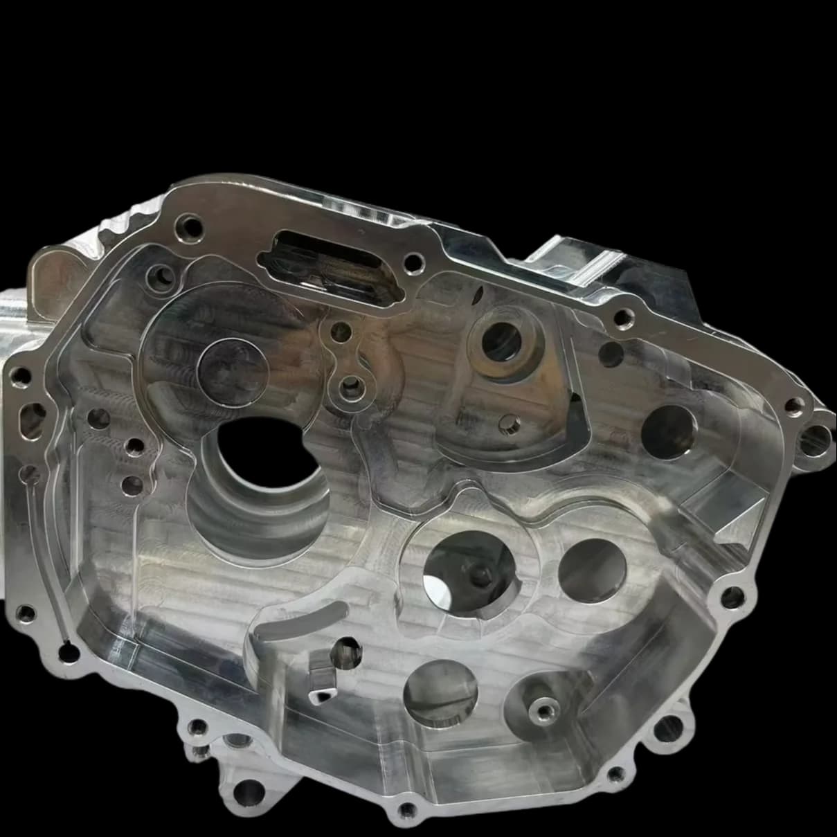 Full CNC Hot Selling Wave125 Four Valve Modified Motorcycle Crankcase Box, High-quality Cylinder Head Product
