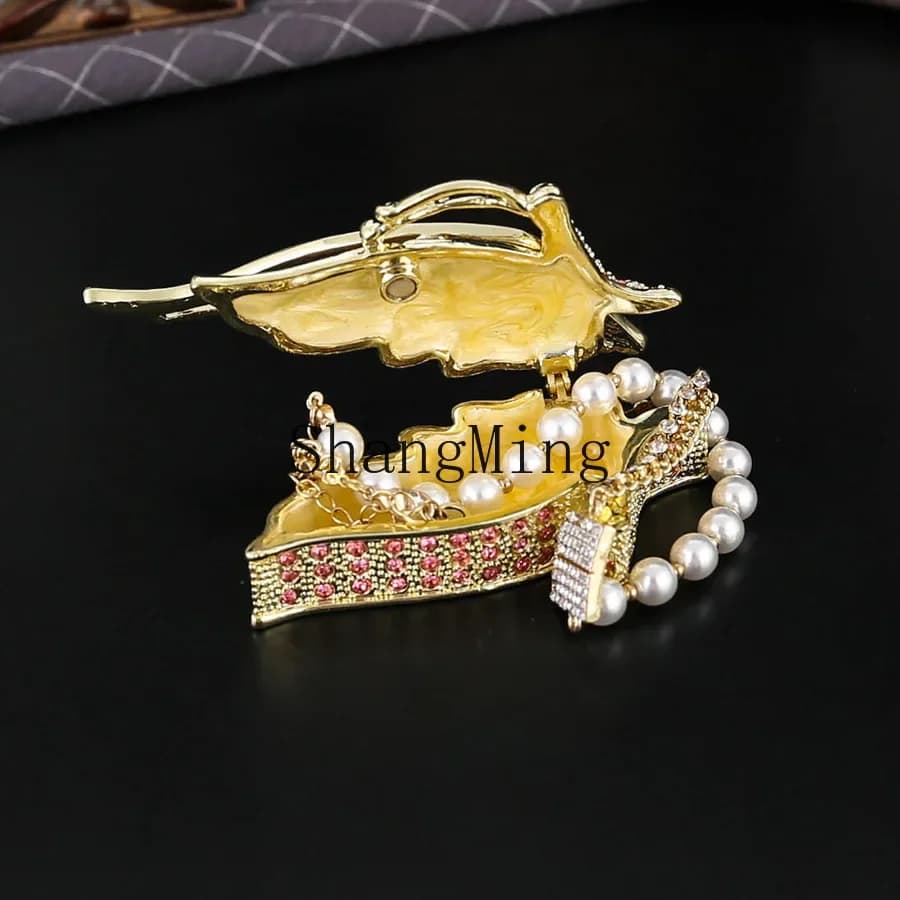 CLL Enamel Butterfly Light Luxury Jewelry Box Full Diamond Free Ring Necklace Decorative Ornament Flip Anti-Grey Luxury