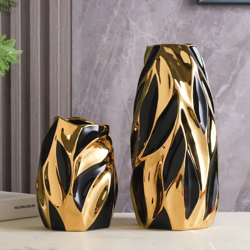 Light Luxury Ceramic Flower Vase Advanced Creative Art Ornament Hotel Model Room Decor Dining Table Elegant Home Furnishing Vase