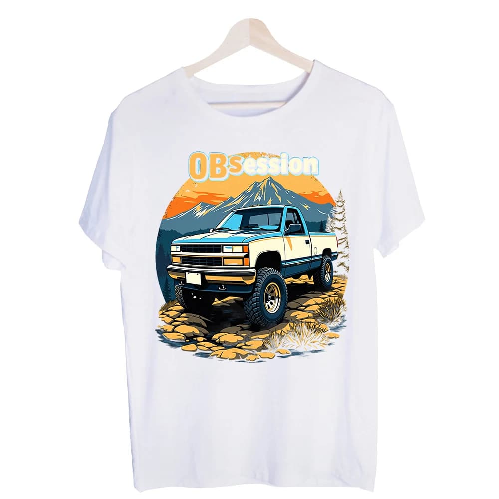 Men's Vintage Truck and Mountain Graphic Tee, Retro Style Short Sleeve T-Shirt for Outdoor Casual Wear