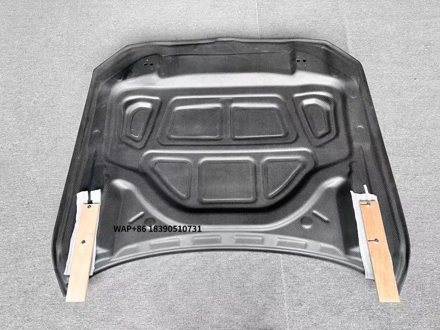 Factory New High Quality Dry Carbon Fiber Hood for G80