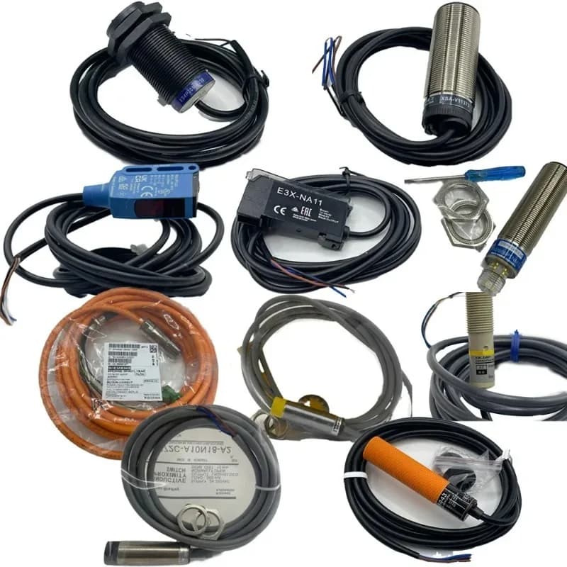 Digital Clamp Ground Earth Resistance Tester Meter 0.01~1200 Ohm Range ETCRs2100C for Electrical Testing