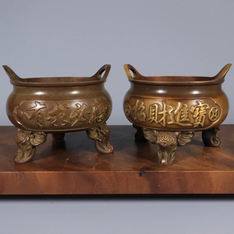 Pure copper household , indoor three-legged with handle, burner ornament, incense accessori