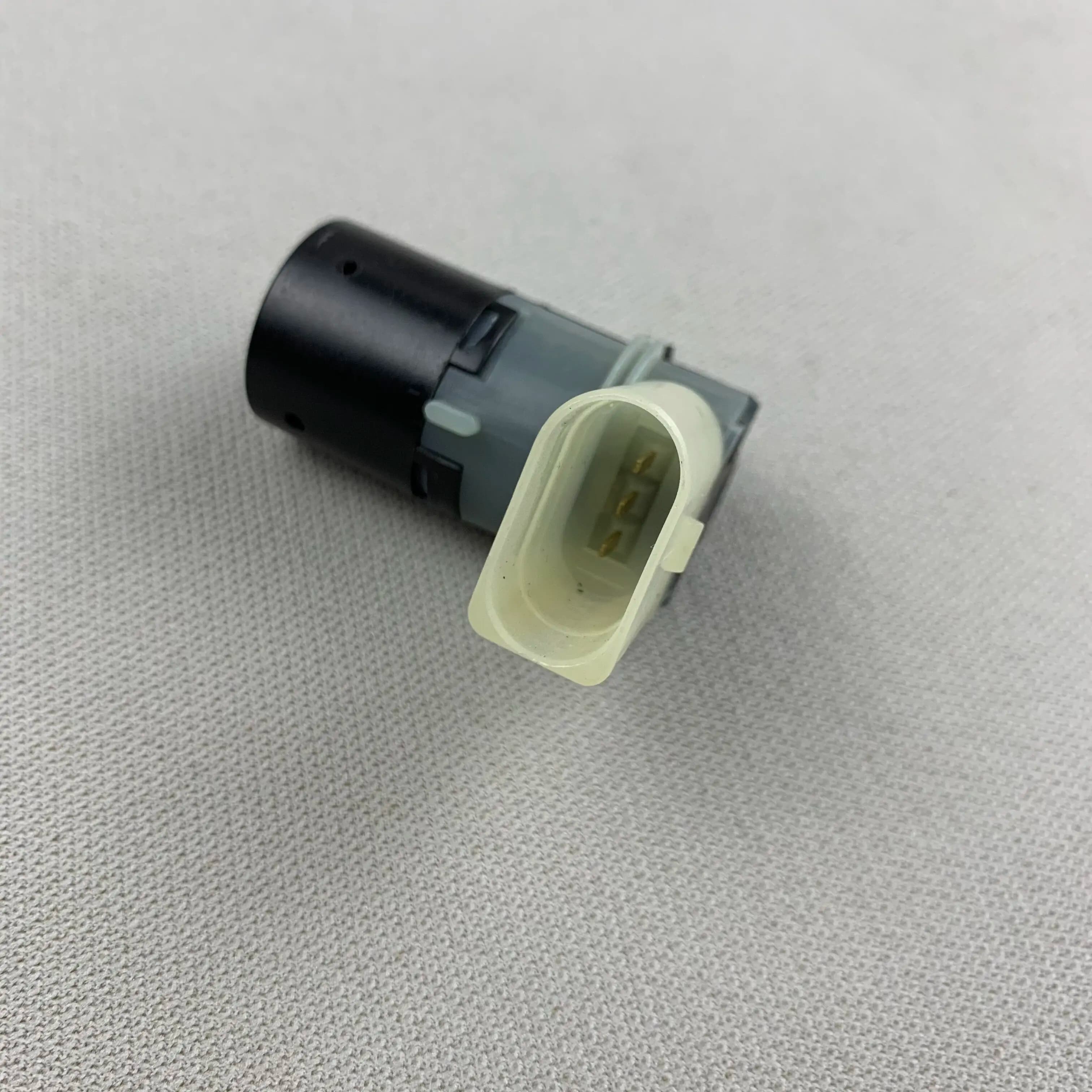 Suitable for A4 A6 A4L A6L A5 Q3 Q5 Q7 A8L Reversing Radar, Front and Rear Radar Probes