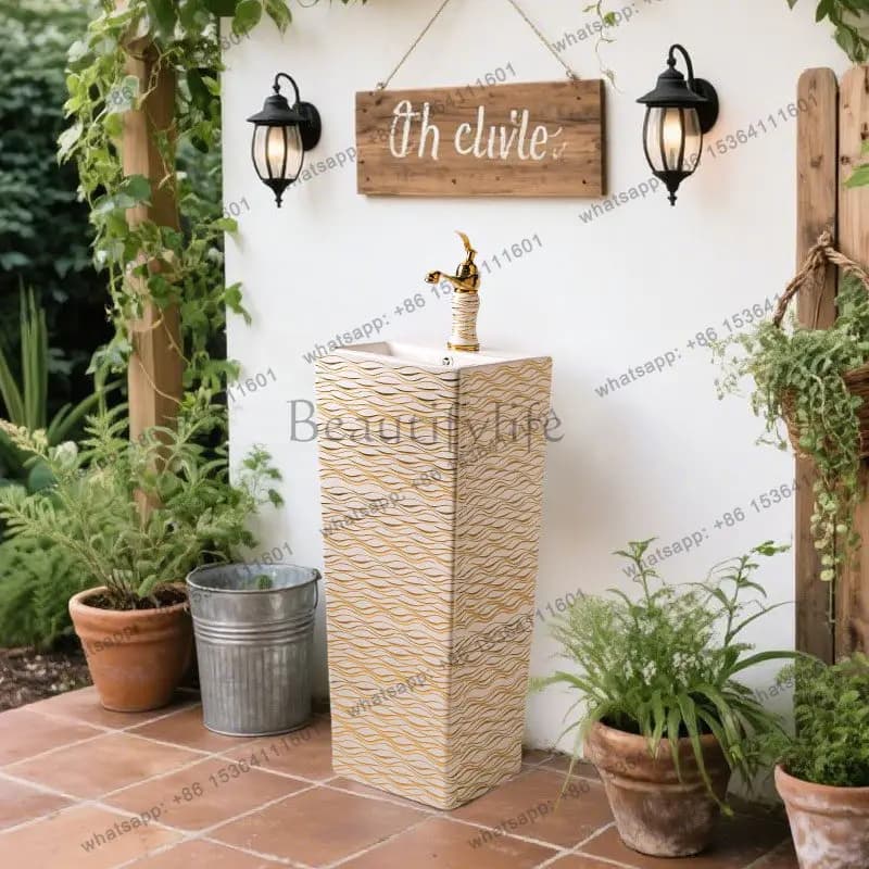 Outdoor courtyard column basin Floor-to-ceiling balcony Vertical wash basin