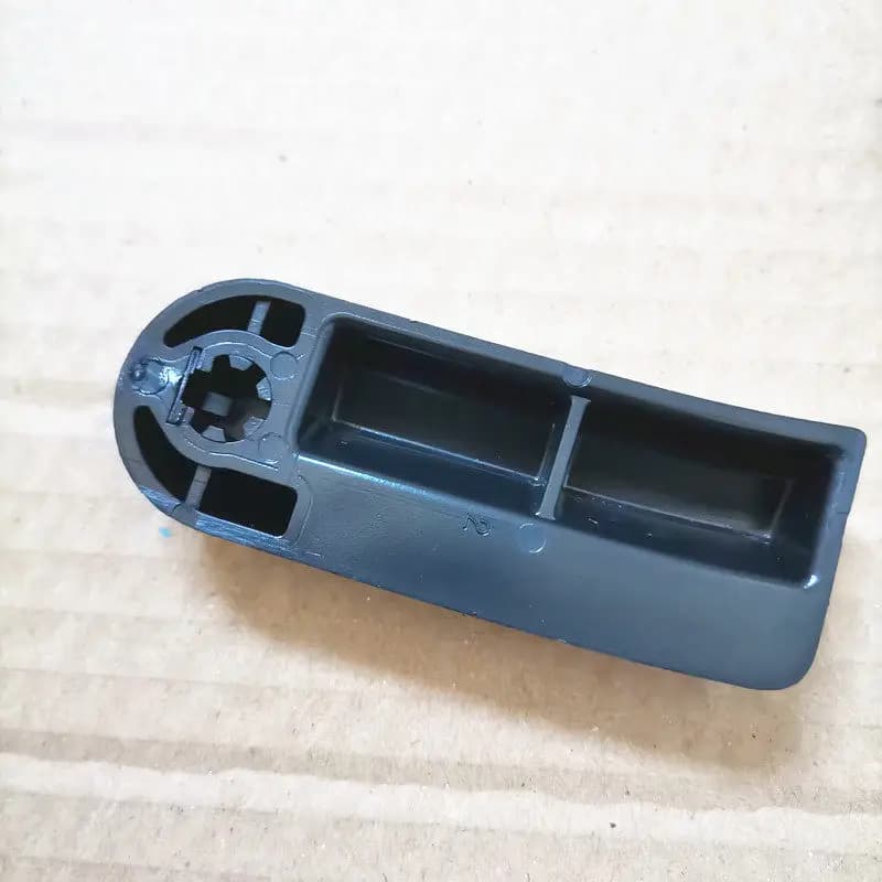 For Roewes 550 MGs MG6 Cover Opening Handle, Cover Handle, Cab Wrench, Iron Base