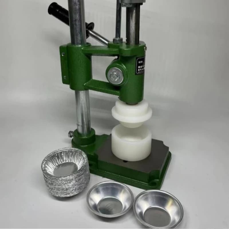Egg tart forming and pressing machine, egg tart peeling machine, pan tart, and tart equipment