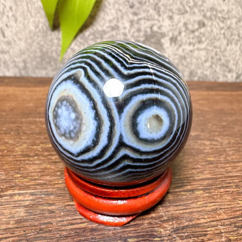 Natural Black Agate Striped Crystal Ball Reiki Healing Gemstone Feng Shui Apotropaic Home Decor Chakra Meditation Gift