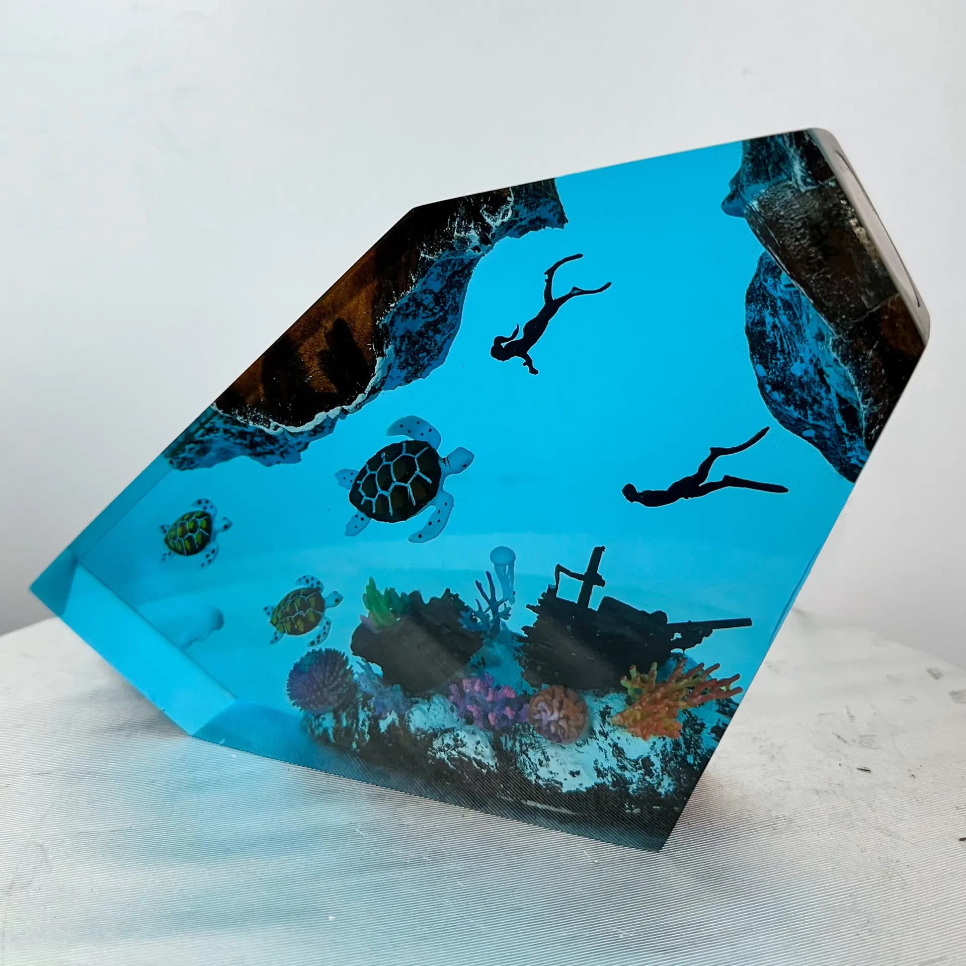 NEW Creative Three Sea Turtle Diver Theme Resin Lamp Adventure Underwater World Home Ornament Birthday Gift