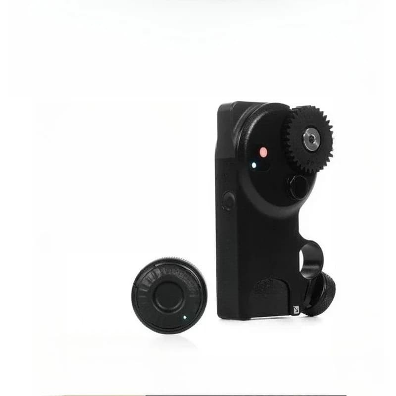 Smart follow-up device, autofocus wireless shooting - auxiliary follow-up