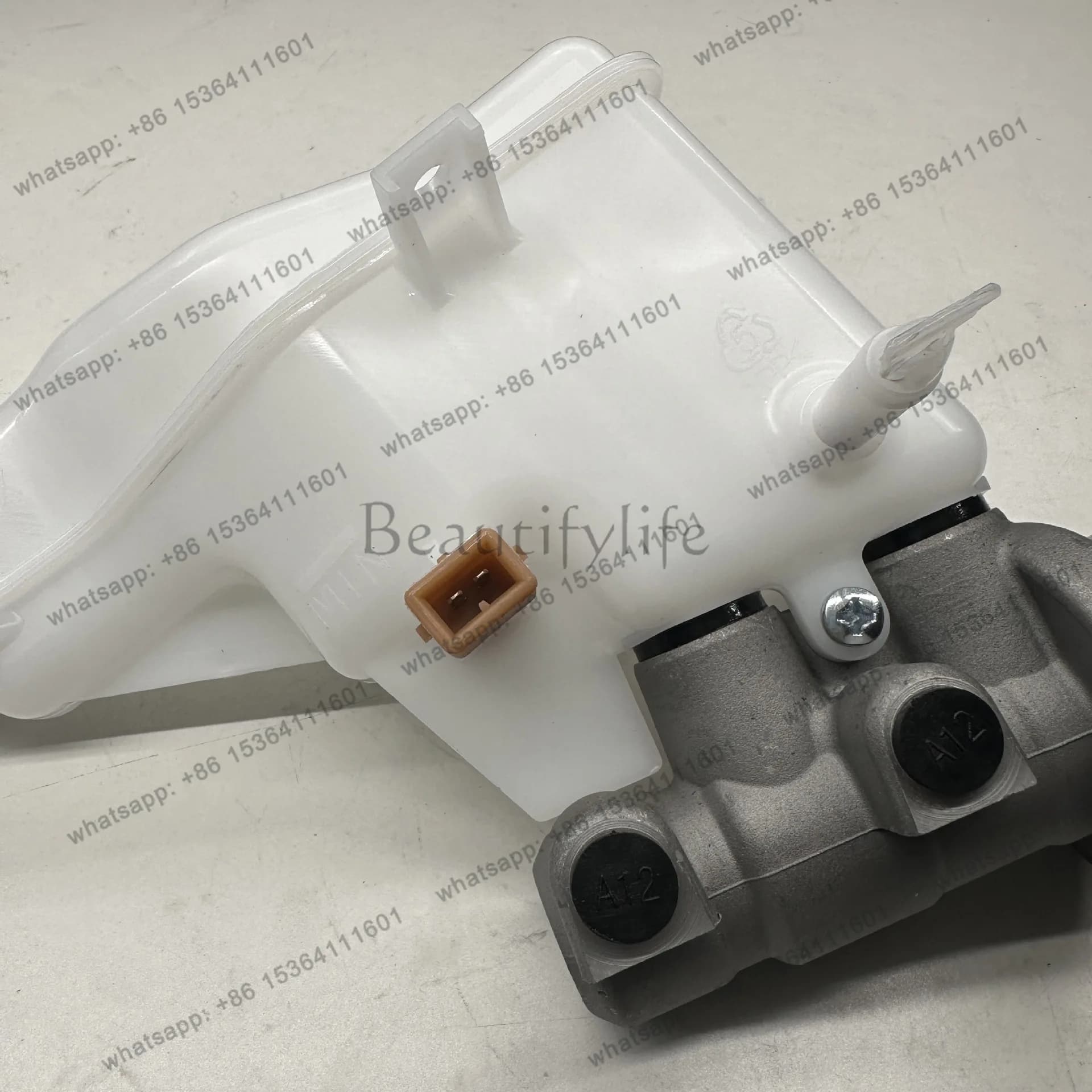 TOOL  for SOUL II 2014-2018 Brake Master Pump 58510B2800 58510-B2800